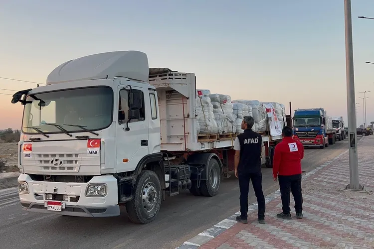 Türkiye’nin Gazze’ye insani seferberliği sürüyor… 101 bin 725 ton yardım ulaştırıldı