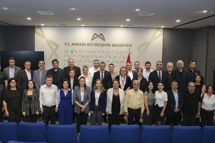 Mersin Büyükşehir’e ISO 10002 belgesi